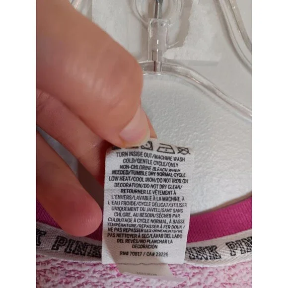 Pink By Victoria's Secret Graphic Print Pullover Sweatshirt Sz Medium Snowflake - Picture 4 of 4